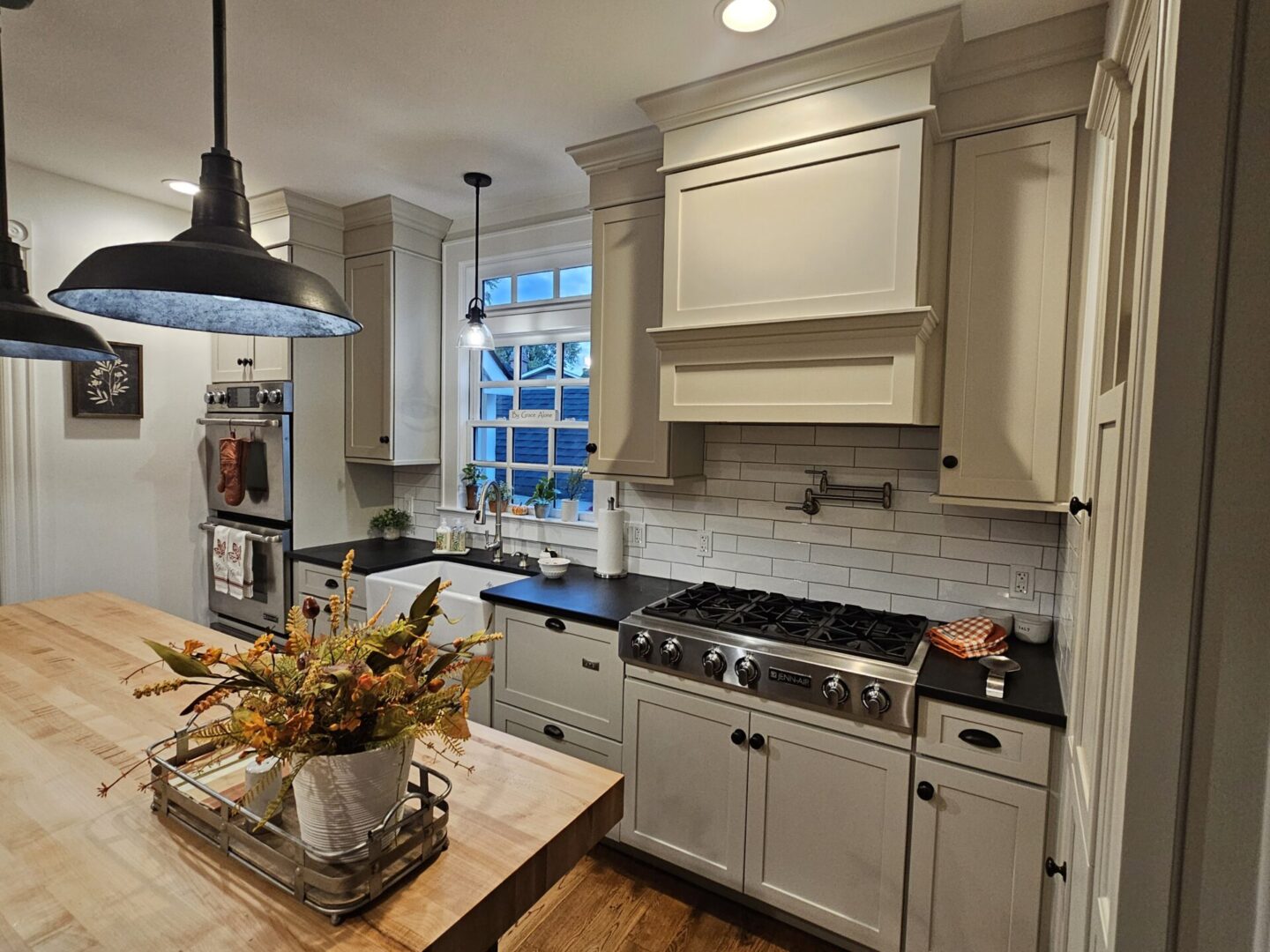 gray shaker kitchen